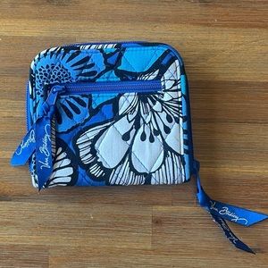 Vera Bradley Women’s Small Bayou Blue Wallet